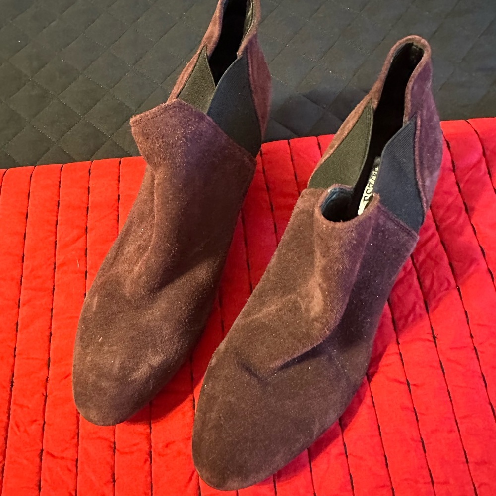 Guess Deep Red Suede Ankle Boots